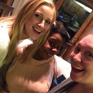 Meet your Posher, Deanna